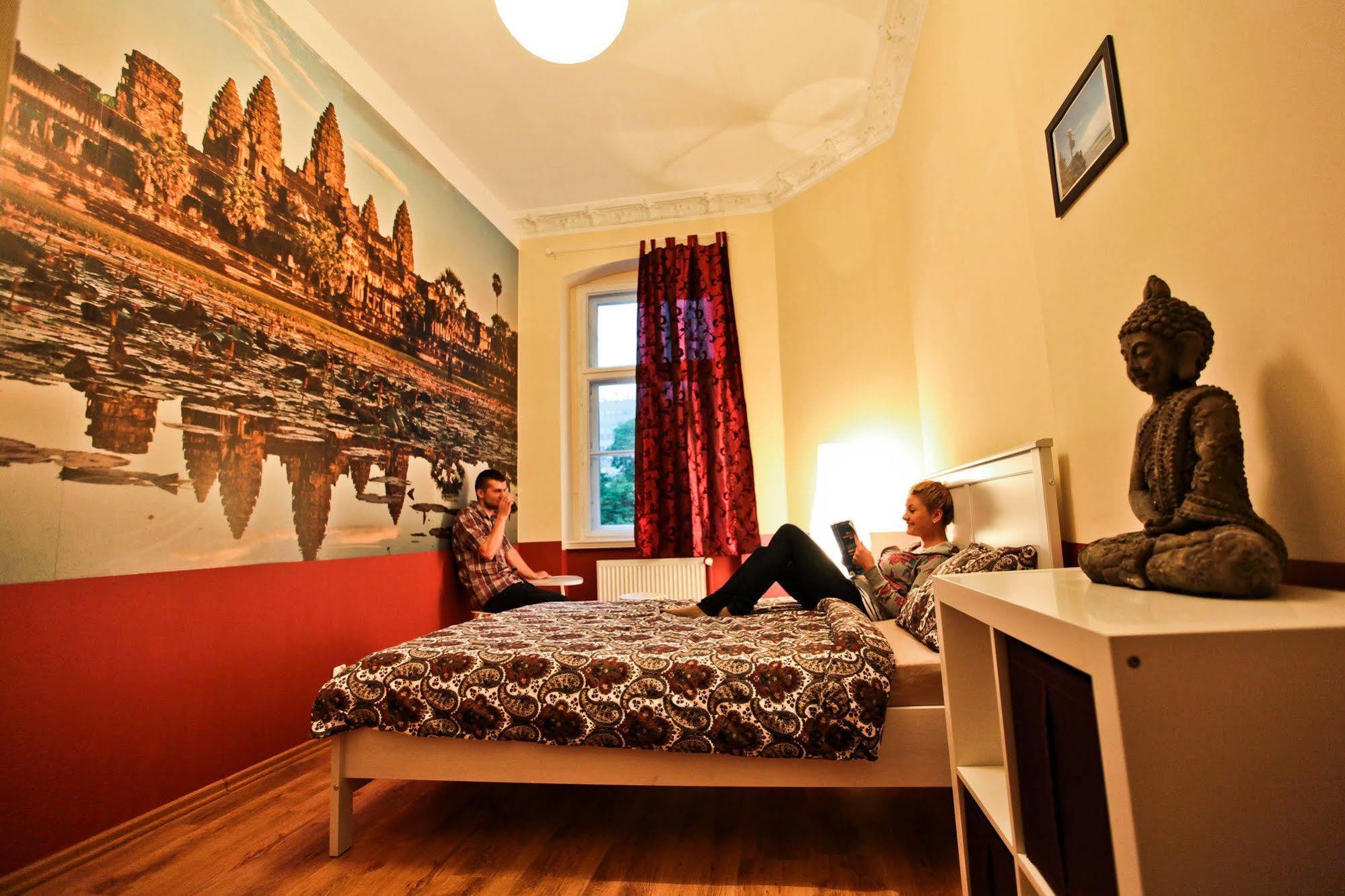 Poco Loco Hostel Poznań Esterno foto