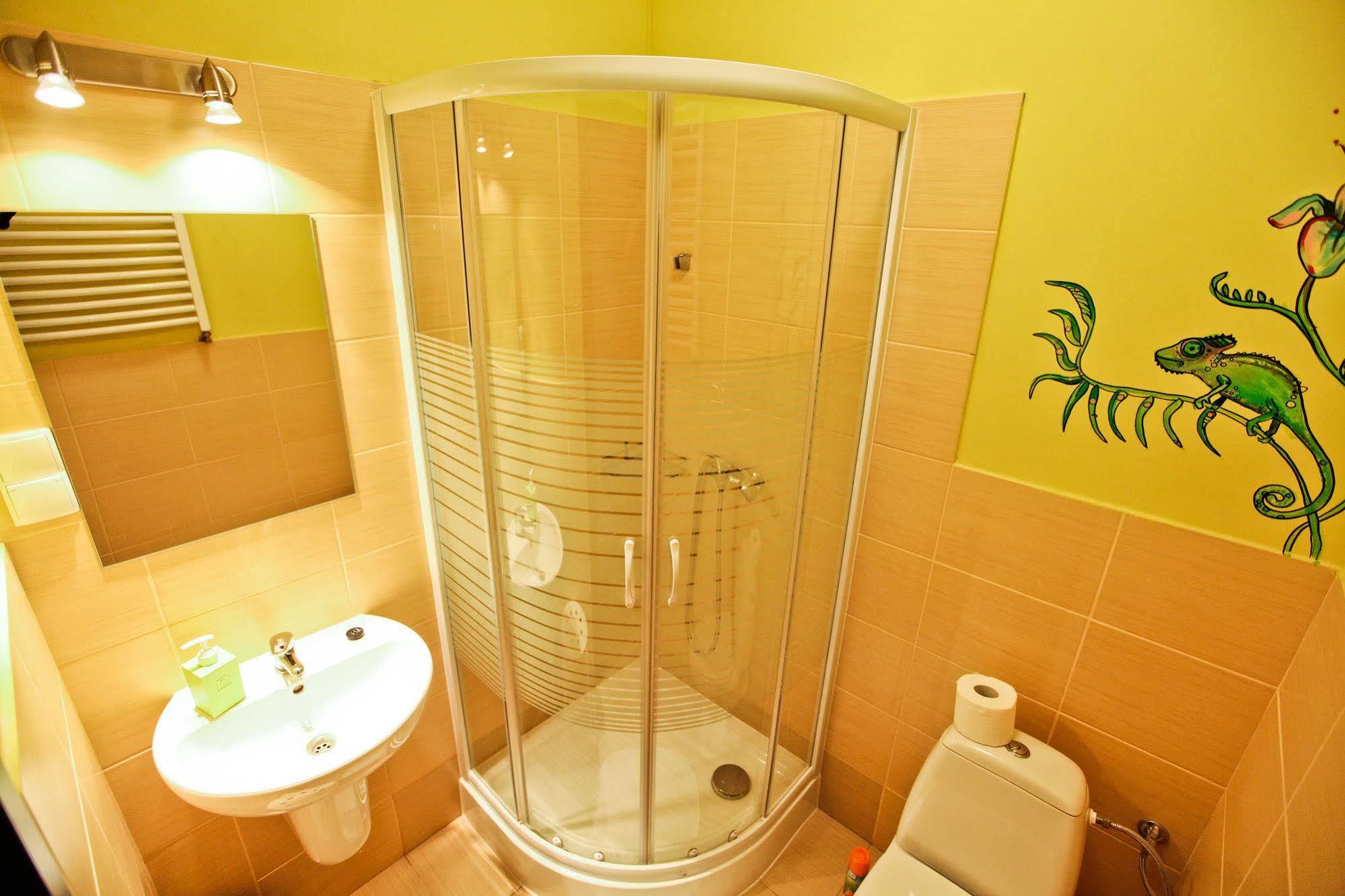 Poco Loco Hostel Poznań Esterno foto